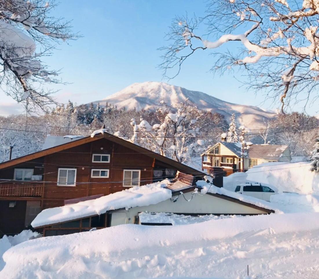 Yado Brodiaea Bed and Breakfast Myoko Buitenkant foto